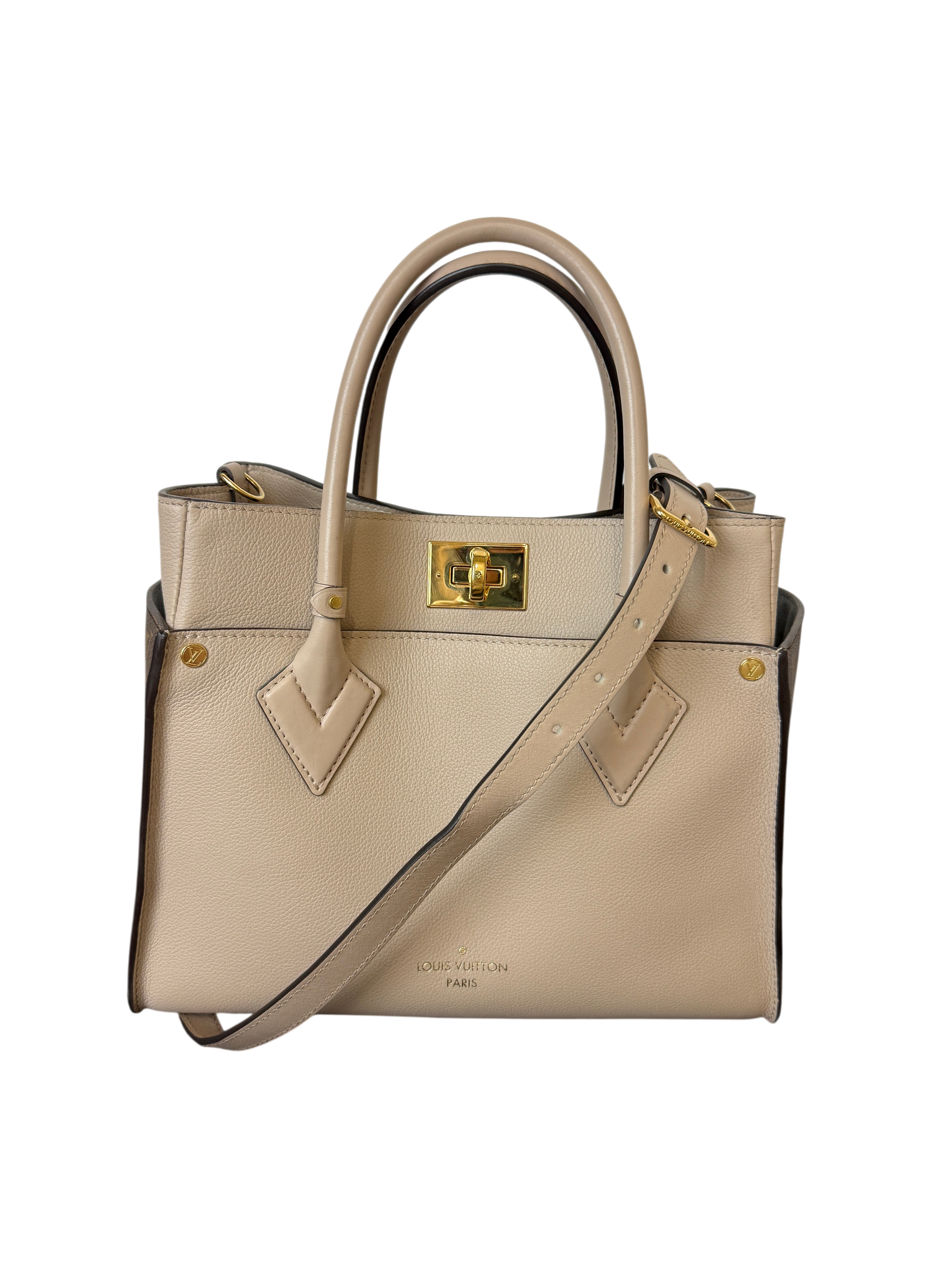 Louis Vuitton On My Side MM