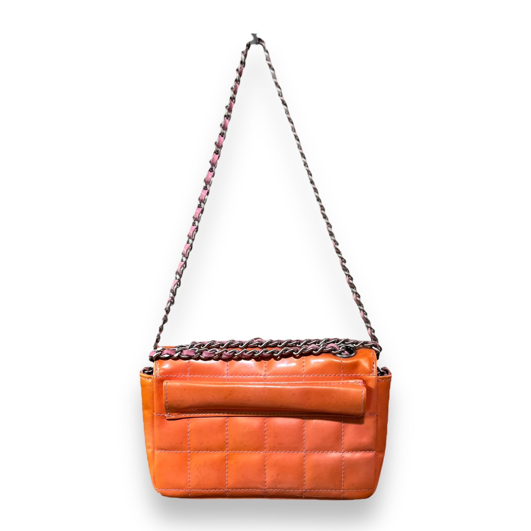Chanelorangechocolate_1.png