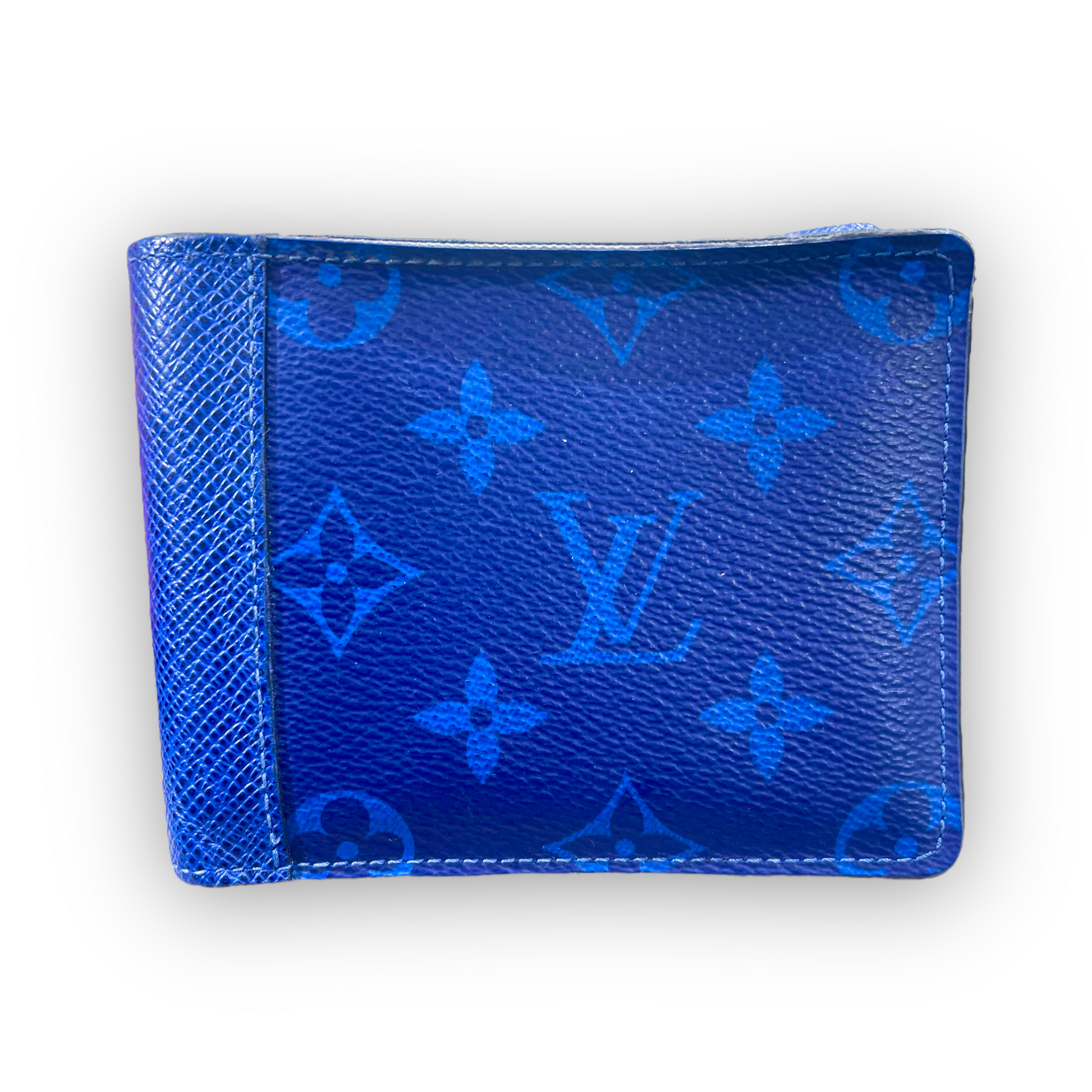 Louis Vuitton Taiga Wallet – The Luxury Exchange PDX