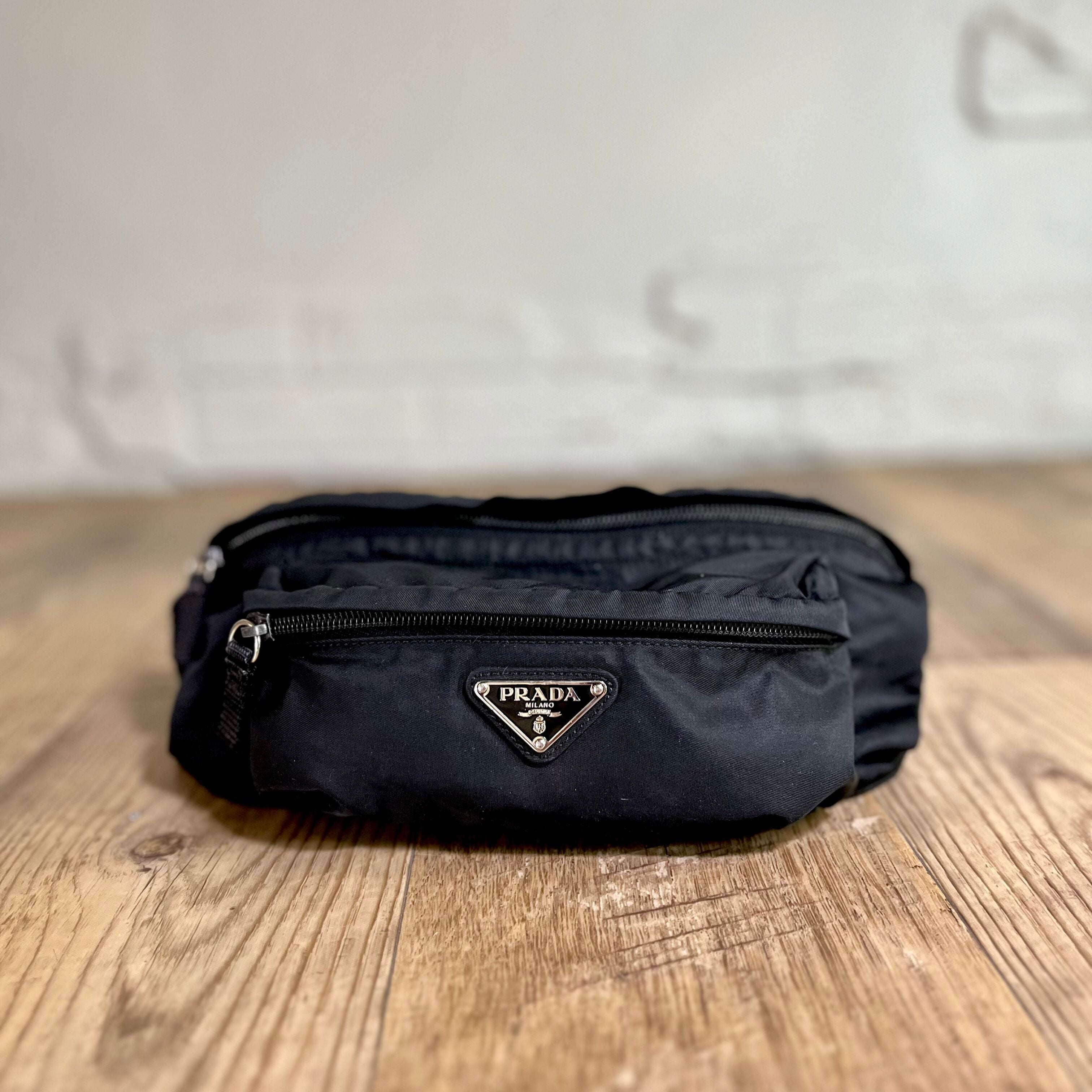 Pradanylonwaistpack_1.jpg
